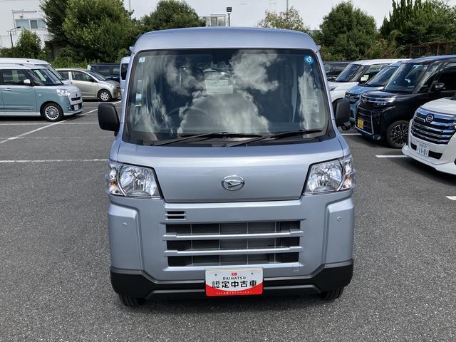Daihatsu Hijet Cargo 2