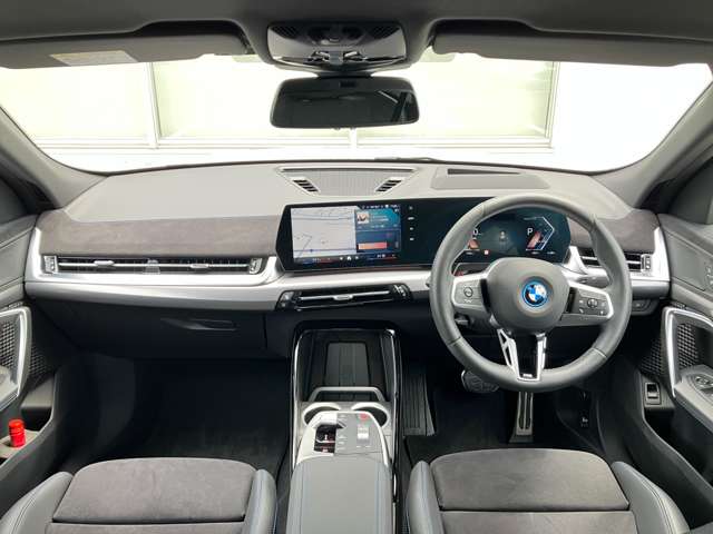 BMW iX2 9