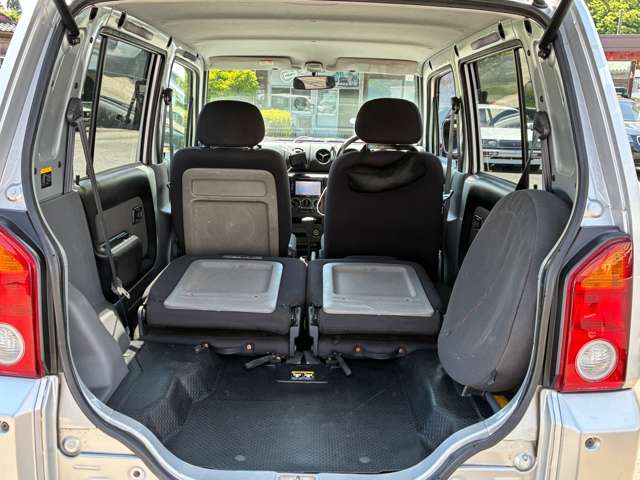 Daihatsu ネイキッド 12