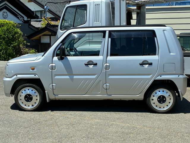 Daihatsu ネイキッド 4