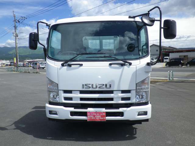 Isuzu Forward 3
