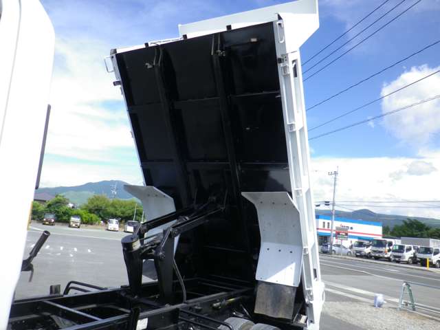 Isuzu Forward 6