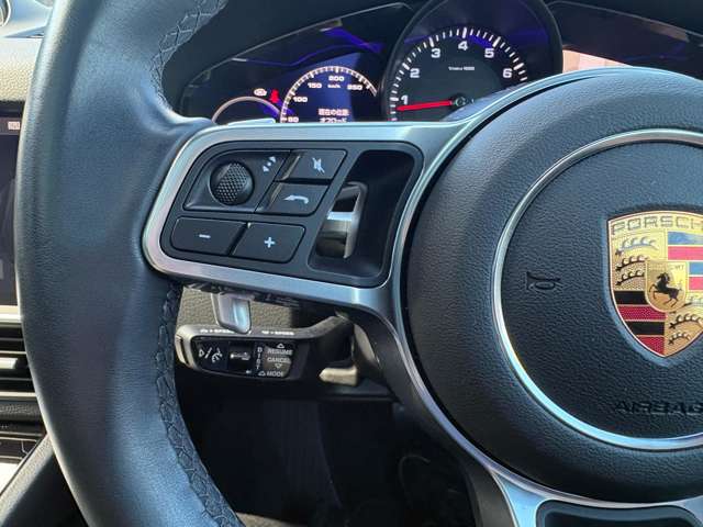Porsche Cayenne Coupe 12