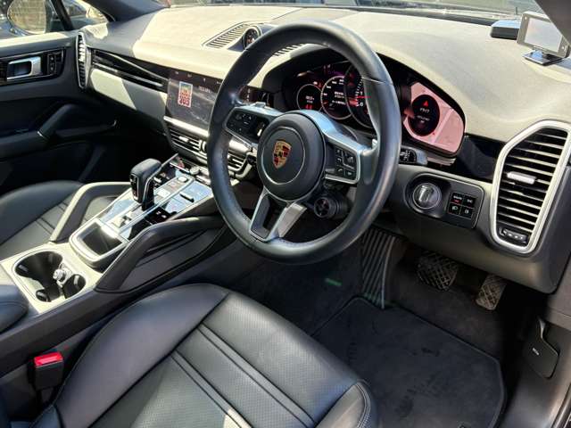 Porsche Cayenne Coupe 10