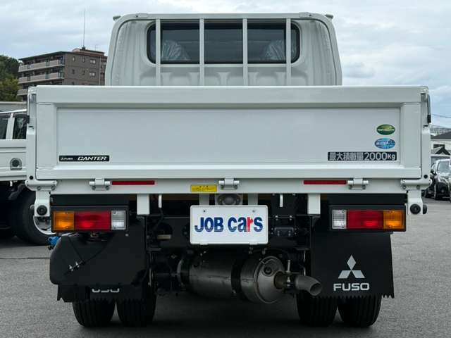 Mitsubishi Fuso Canter 7