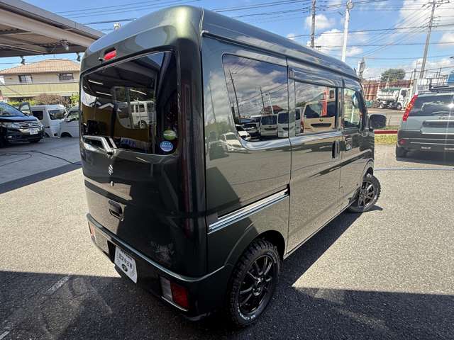 Suzuki Every 12