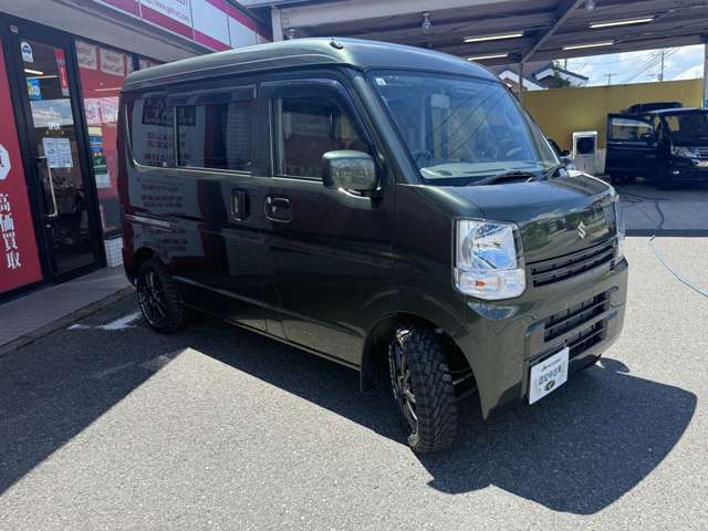 Suzuki Every 8
