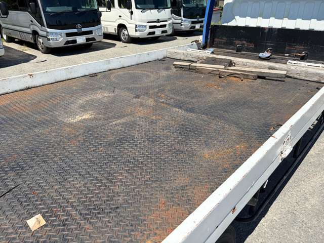Mitsubishi Fuso Canter 12