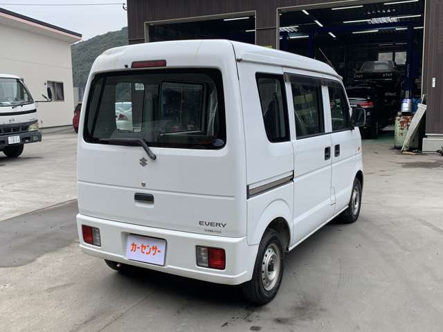 Suzuki Every 7