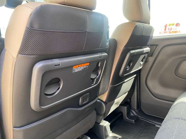 Mitsubishi Delica Mini 12
