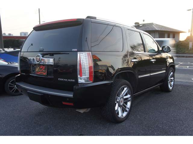Cadillac エスカレード 11