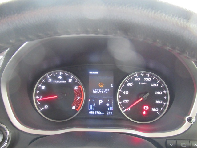 Mitsubishi Eclipse Cross 10