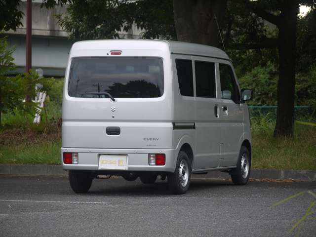 Suzuki Every 5