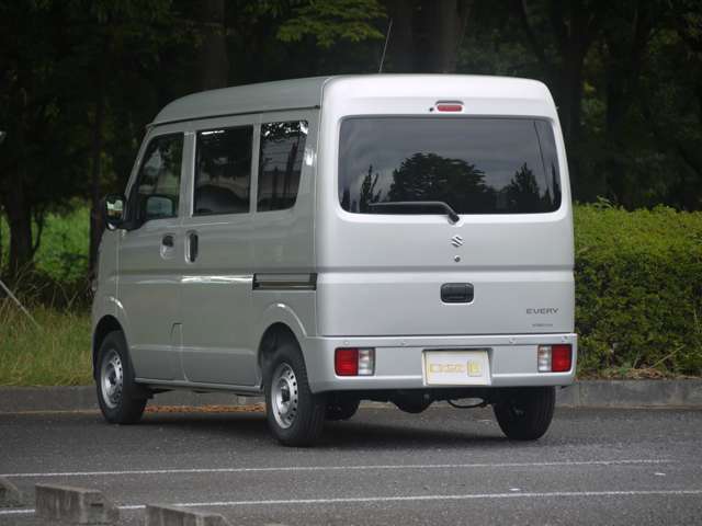 Suzuki Every 7