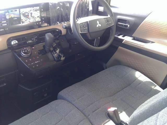 Mitsubishi Delica Mini 9