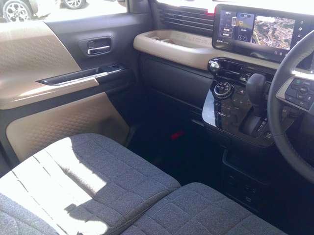 Mitsubishi Delica Mini 10