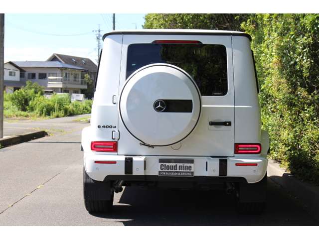Mercedes-Benz G-Class 8
