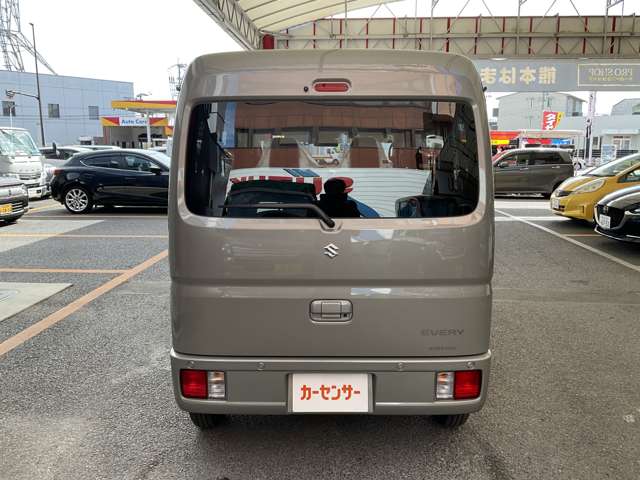 Suzuki Every 9