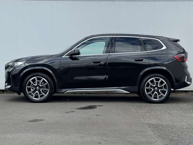 BMW X1 6