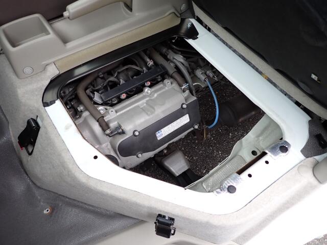 Suzuki Every 8