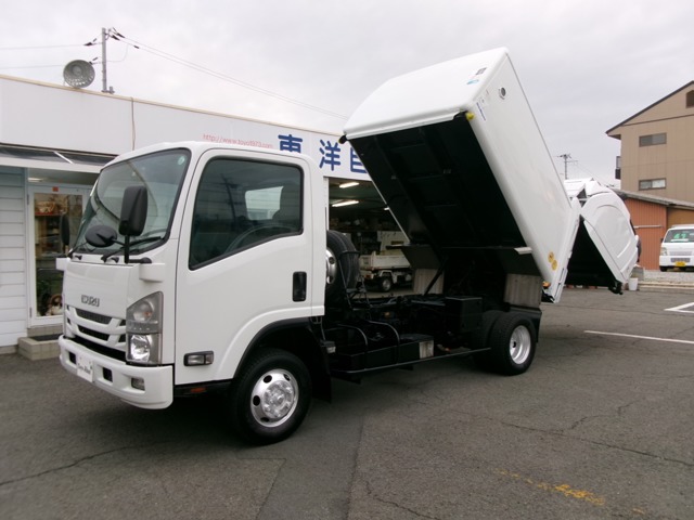 Isuzu Elf 2