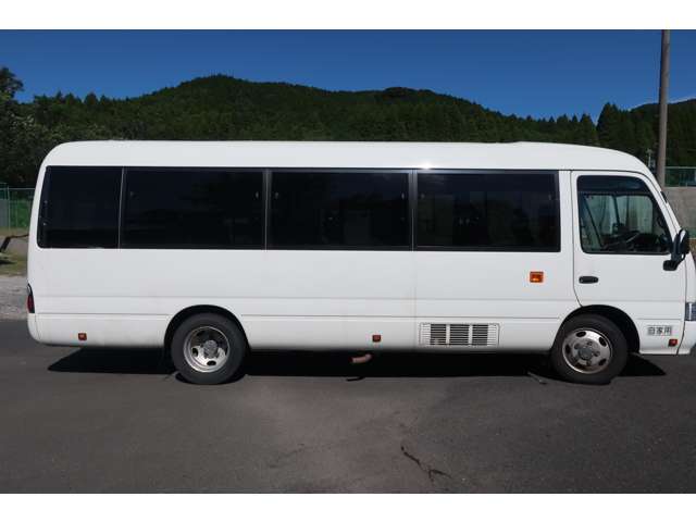 Hino Liesse II 3