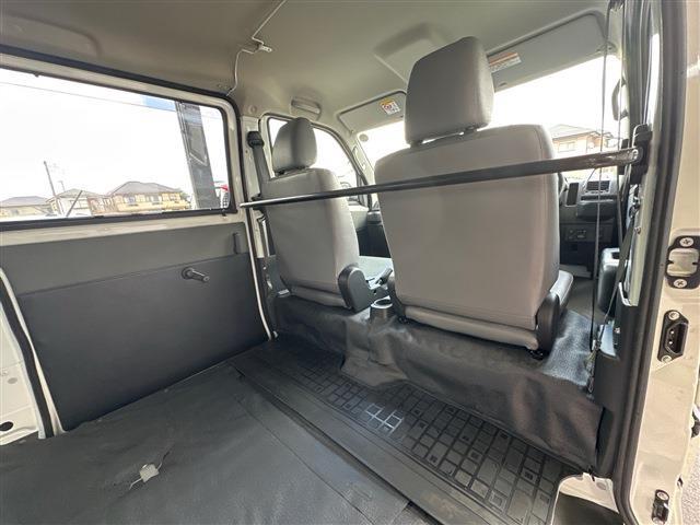 Toyota Town Ace Van 4
