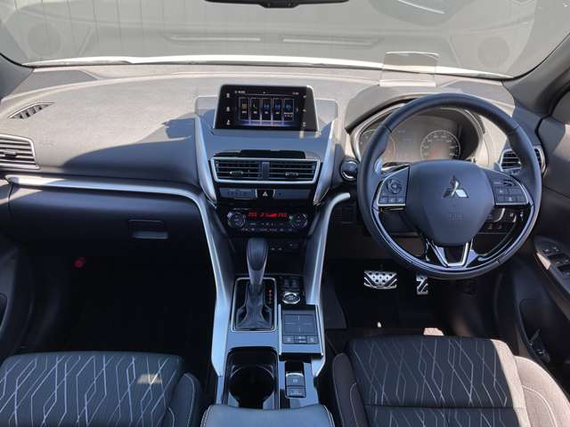 Mitsubishi Eclipse Cross 4