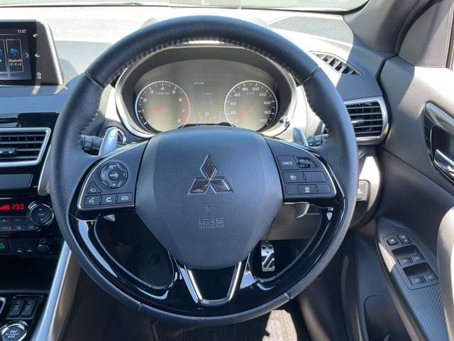 Mitsubishi Eclipse Cross 8