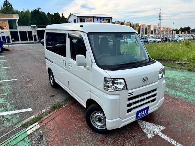 Daihatsu Hijet Cargo 7