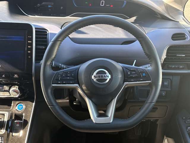 Nissan Serena 12