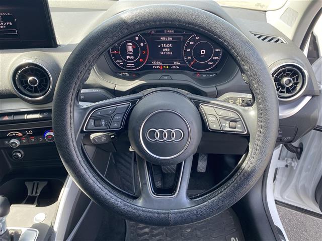 Audi Q2 5