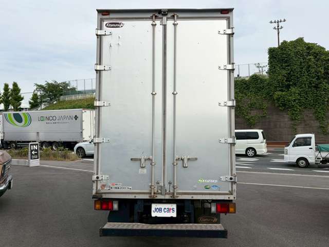 Isuzu Elf 10