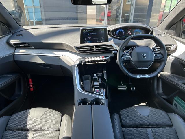 Peugeot 3008 5