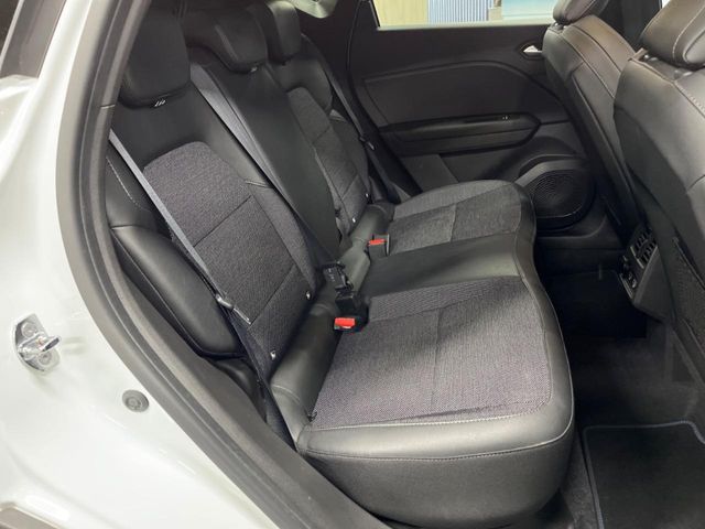Renault Captur 11