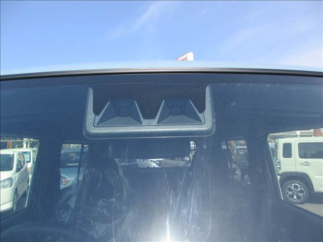 Daihatsu Taft 4