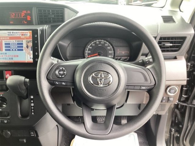 Toyota Roomy 2
