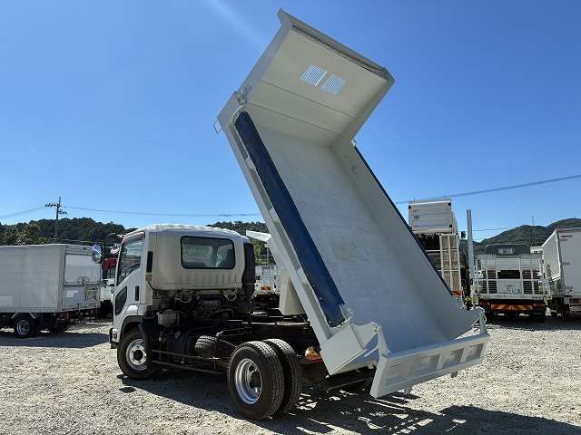 Isuzu Forward 6