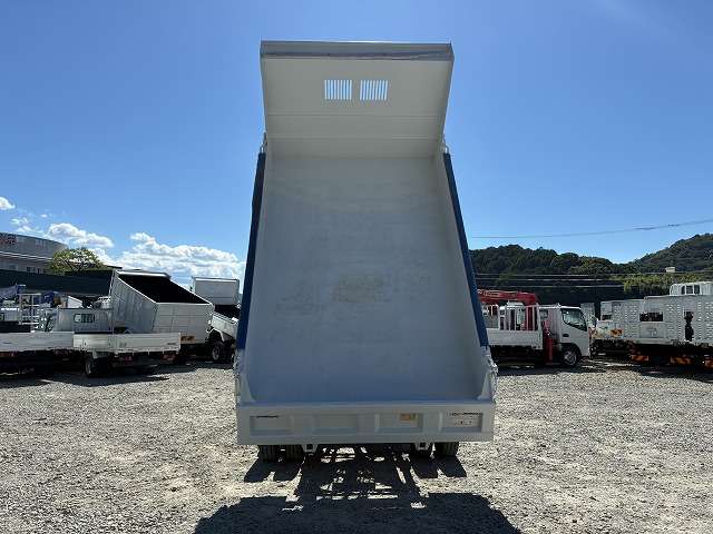 Isuzu Forward 7