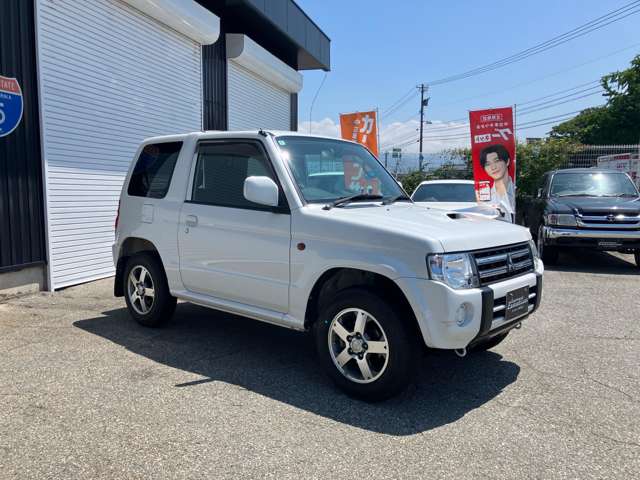 Mitsubishi Pajero Mini 4