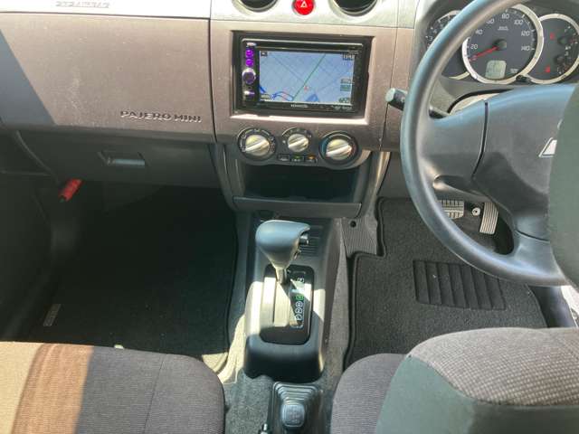 Mitsubishi Pajero Mini 9