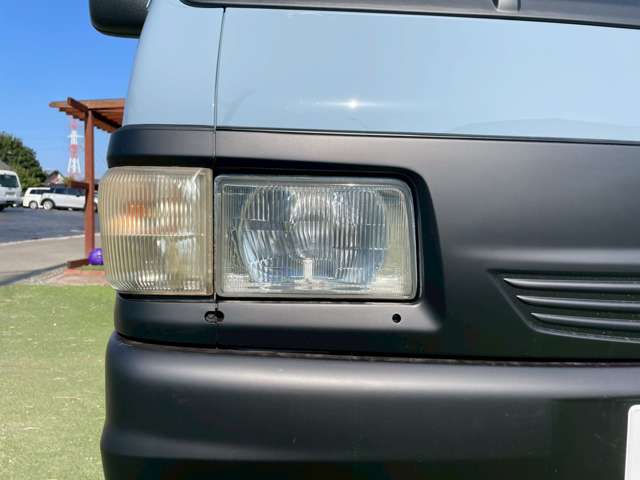 Mitsubishi デリカカーゴ 10