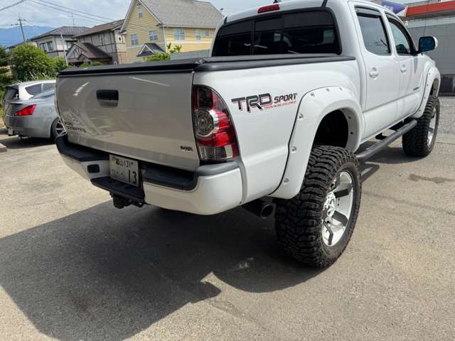 Toyota Tacoma 8