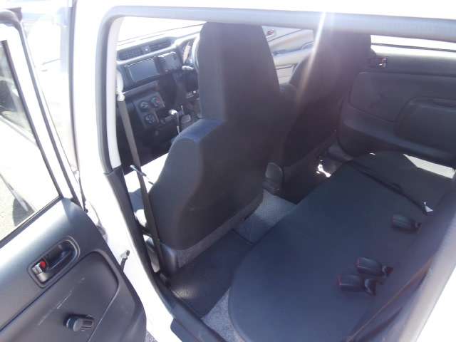 Mazda Familia Van 12