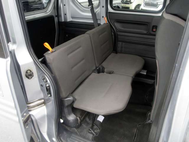 Honda N-VAN 11