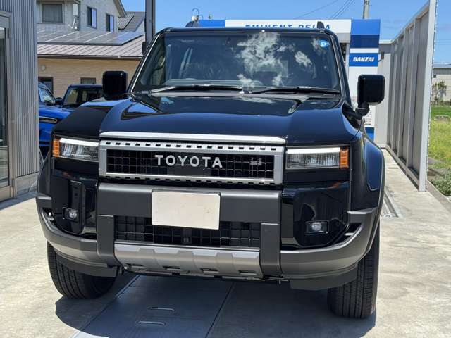 Toyota Land Cruiser 250 11