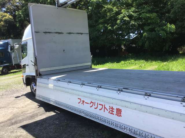 Hino Ranger 8