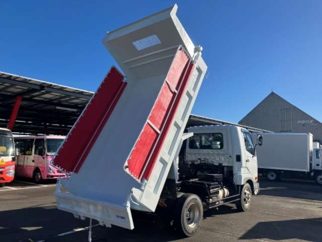 Mitsubishi Fuso Fighter 8