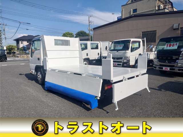 Isuzu Elf 11