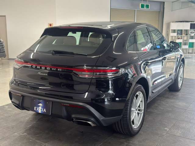 Porsche Macan 11